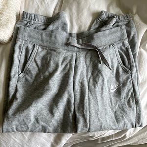 Nike Sweatpants